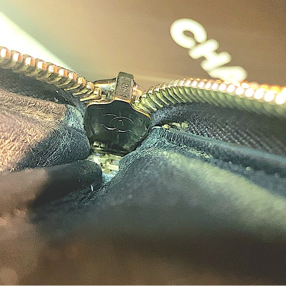 CHANEL GALUCHAT STINGRAY BOY LONG ZIPPY WALLET KARL LAGERFIELD GUNMETAL - Picture 8 of 11